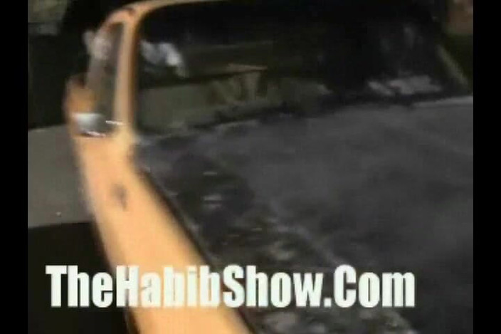 The Habib Show: Тупак трахає білих членів у пральні