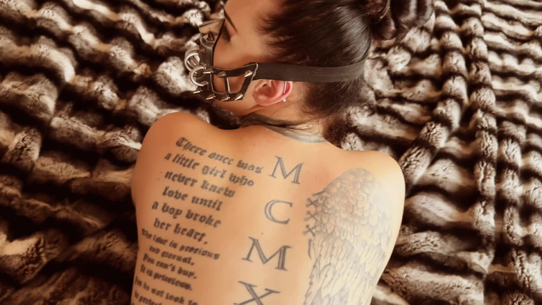 MissAlessaMilano: バッド・マキシンとのハロウィン