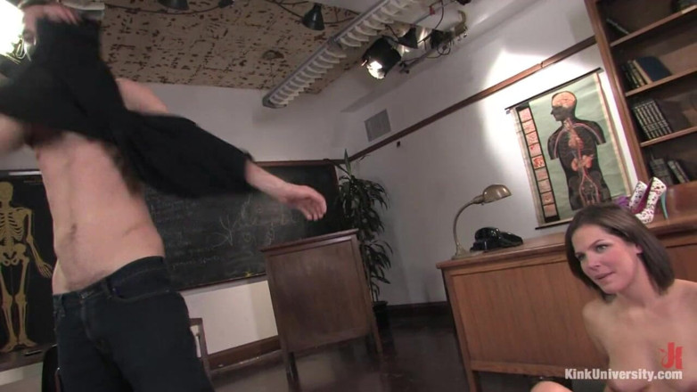 Kink University: Bobbi Starr ile yarak, sakso ve derin gırtlak 101