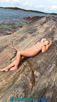MILF łowienie nago na plaży