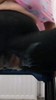 Stepsisters Pussy Farting While Squirting