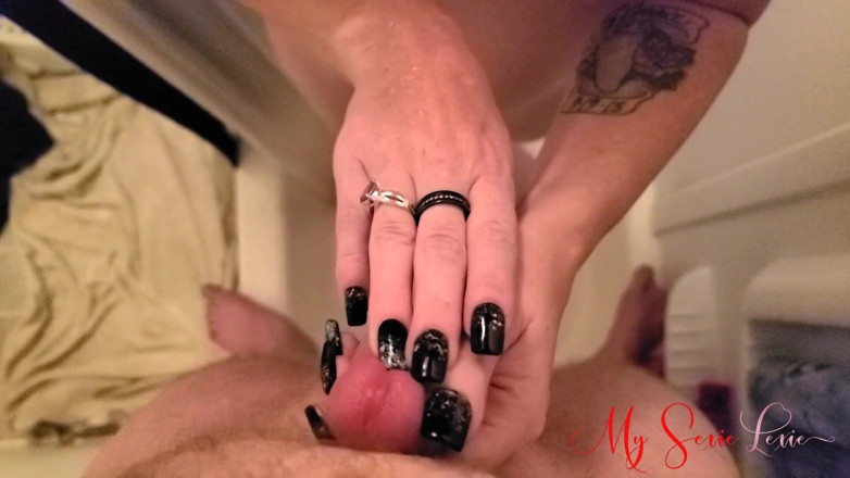 My_Sexie_Lexie: Lexie fa una sega incredibile davanti alla doccia