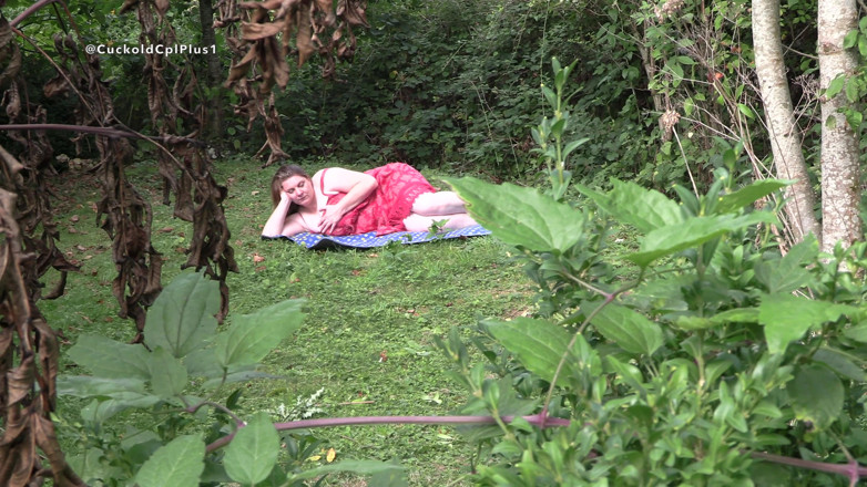 HotwifeRachel: The gardener cums a day early.