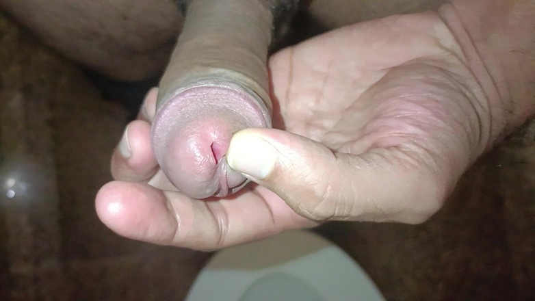 Desi shikha: Індійський хлопець мастурбує в туалеті