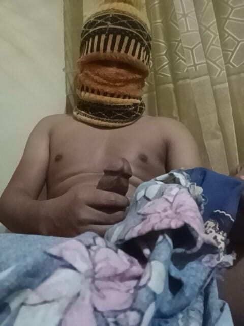 Banglacople: Video seks pertamaku di media sosial