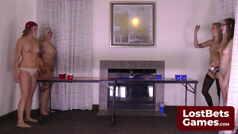 Lost Bets Games: Een geweldig viertal voor een spannend 2-op-2-spel strippong