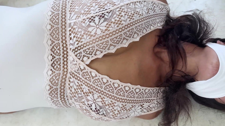 Latina Fetish: Office Self Bond: sekretářka Latina se sváže pro šéfa, dává kouření...