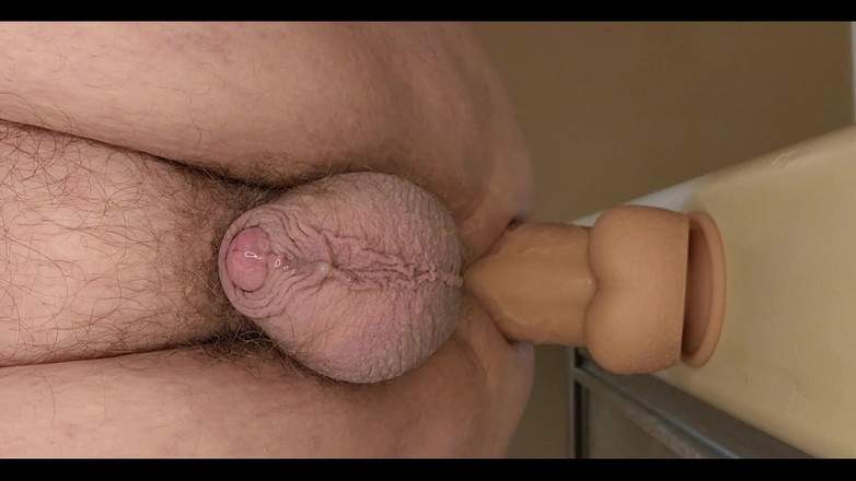 Curious Jay: Подбираюсь к самой толстой игрушке, у меня есть