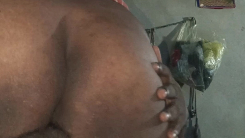 Thirsty pussy girl: This Is My Ninth Video, Aunty Is Sitting on Me...