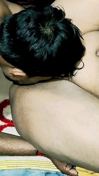 เดสี น้องสาวบ้านข้างๆ เป็นผู้ชาย