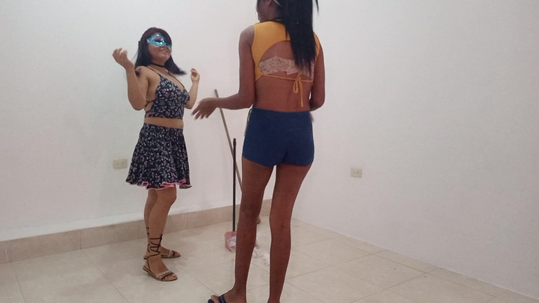 Martin13: Die angestellte spricht mit ihrer Freundin in einer Putzgesellschaft und...