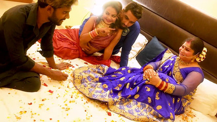 Xtramood: 和他老婆的继妹在除了菊花之夜的盛大性爱