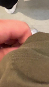 Vollversion! Riskanter tag in einem möbelhaus - handjob blowjob und ficken
