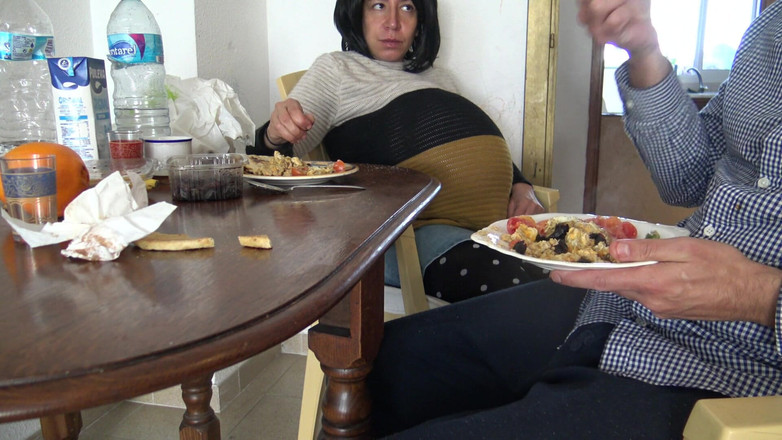 Stepmom Susan: Min gravida styvmor låter mig komma i sitt kaffe under...