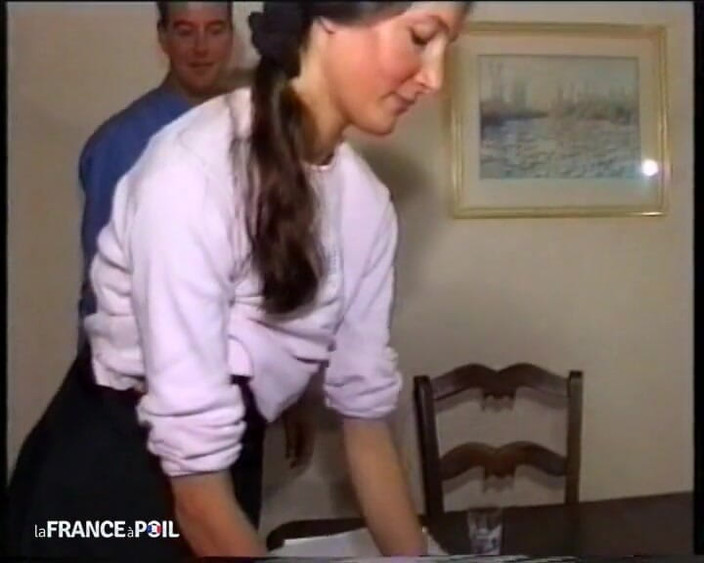 French Family Secrets: Studentă curvă primește lecții private