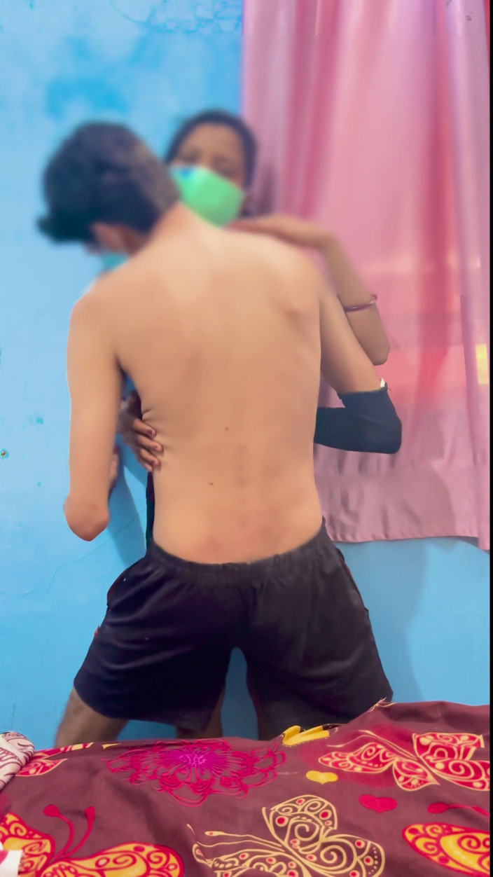 Dimpu_queen: 내 남친을 집에 불러서 섹스해, 대물이었어