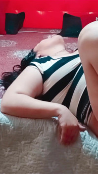 Ma Belle-mère a Une Grosse Chatte Poilue Et Sexy, on Baise À L’insu Du Cocu