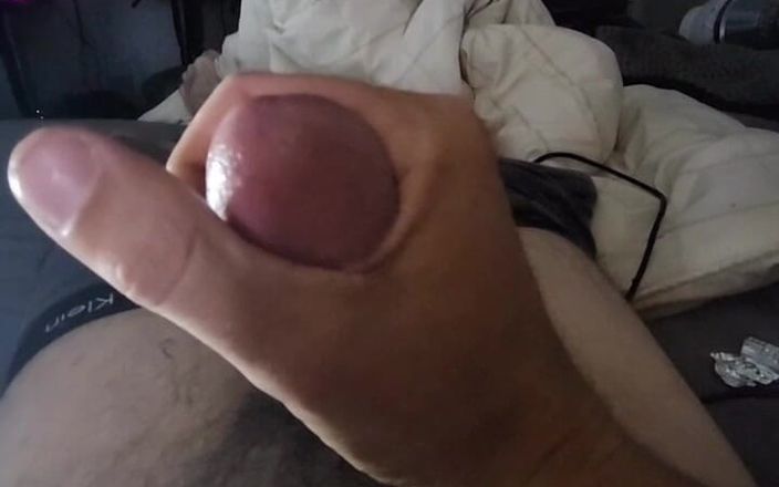 CJ995: 抚摸到大精液