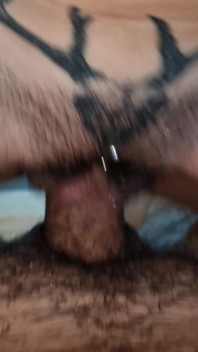 Sigo Corriendo Gritando Y Luego Eyaculo En Mis Ojos