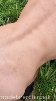 Balık Tutan Bir Femboy Olan Elf Sissy'yi Becerdim, Onu Çalılıklara Sabitledim ve Onu Döl ile Eyersiz Becerdim!