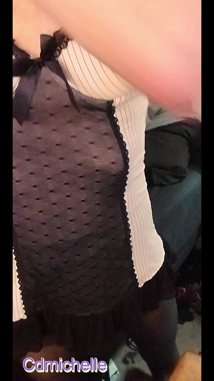 Crossdressers Cd Michelle wearing sexy lingerie: Cdmichelle mặc quần tất