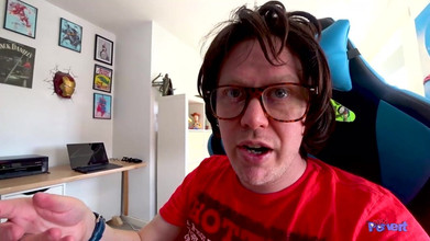 Nerd Pervert: Belle Ohara trotar hace porno