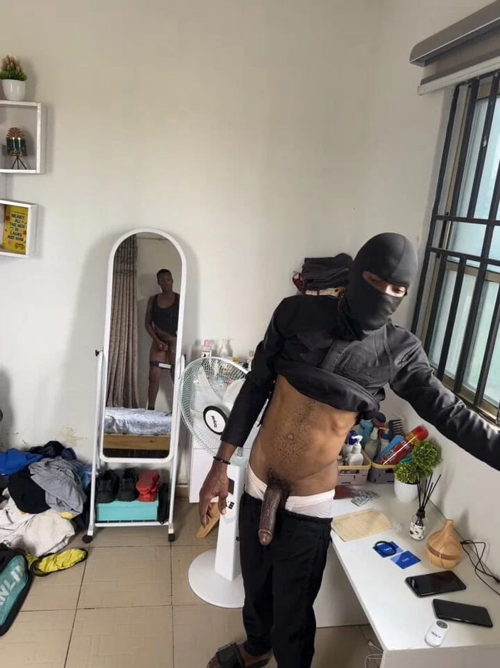 Chief_daddyy: I Was Happy to Meet with My School Son.