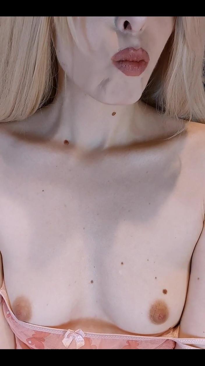 Lilianna20: Qualquer dente doce lá fora