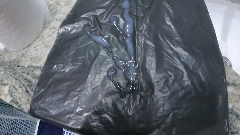 Agatha Lyra: Handjob nhanh chóng và ngon.