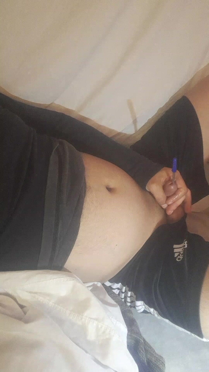 Abe Abe: Una verga di ferro all'interno del mio pene