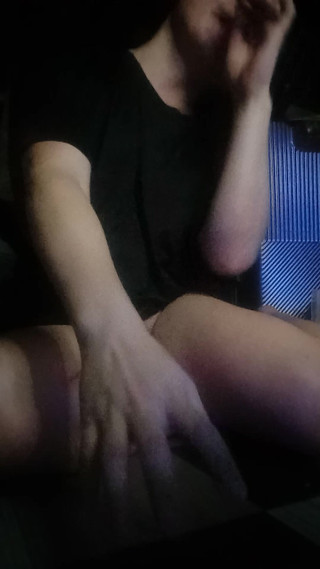 Reynaldo6: Vibrații solo noaptea târziu