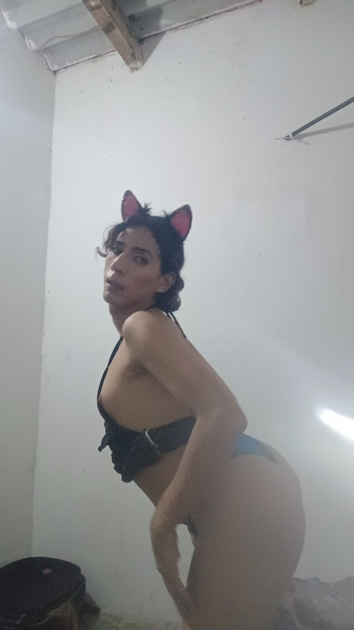 Femboy from Colombia: Ты девушка с этим милым сексуальным танцем