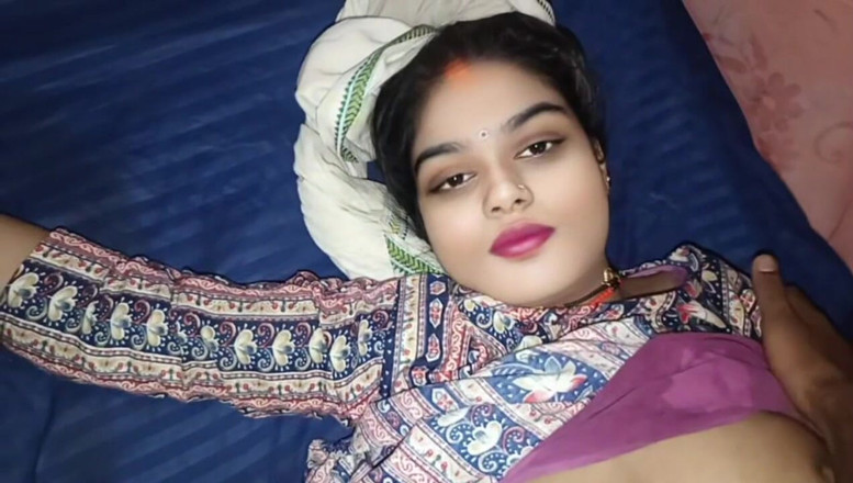 Ramashish: Desi holka ukazuje prsa