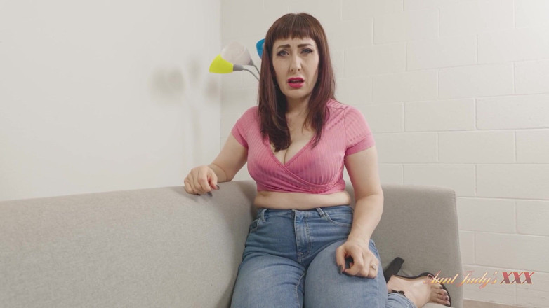 Aunt Judy's XXX: Tantejudysxxx - Deine Vollbusige Behaarte Stiefmutter Melody Mynx Neckt Und Fickt...