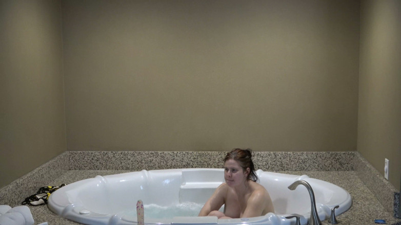 Gentleman Porno: Big Black Man Fucks Deaf Woman in a Jacuzzi