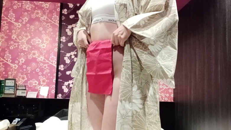 Mayumi Kanzaki: Exercițiu în stil japonez