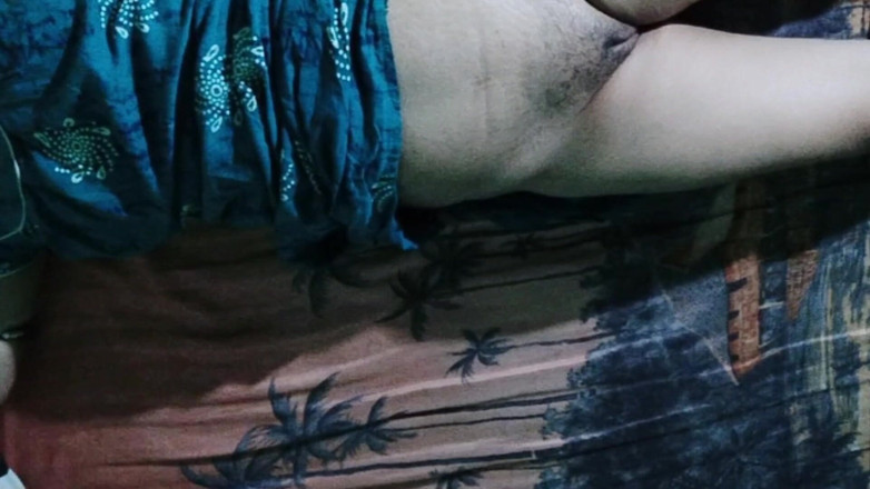 NituRandi94: Bhabhi 남친 힌디어로 찐 마사지