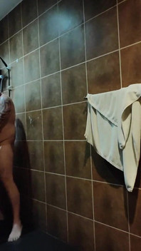 Jimbob and Moana Fuck in the Shower