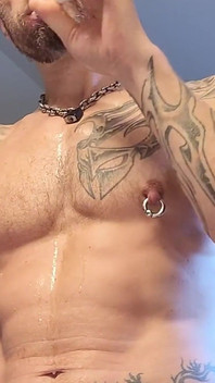 Rutin pagi di bilik air