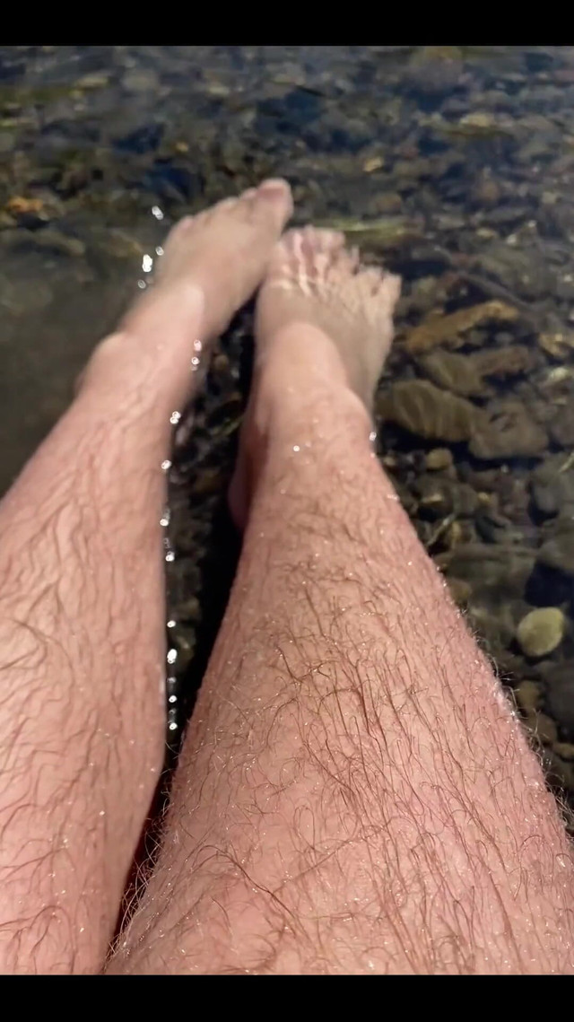 Worship My Hairy Legs (Brooke Casey) Worship My Hairy Legs (Brooke Casey)
