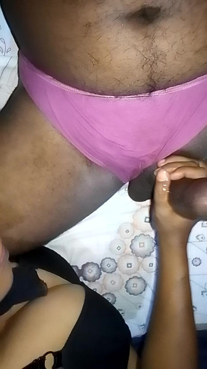 Janua294: Kandys ältere stiefschwester peitscht und atmet zeug mit ihrer muschi im...