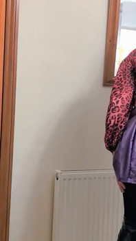 Krátká sukně, Punčocháče a boty