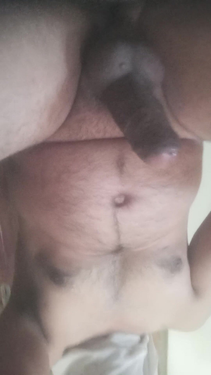 Deepak1989cage: Evde mastürbasyon yapıyor