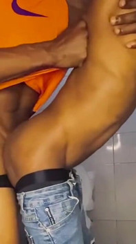 Selingkuh dari pacarnya demi seksual - bagian 2