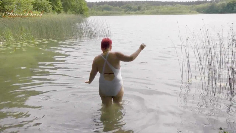 Anna Devot: Alone on the lake - First swim in the lake