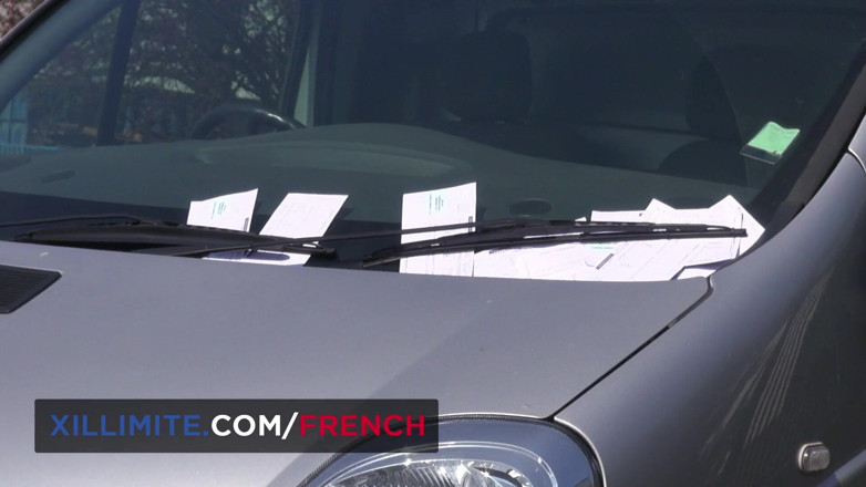 French girls at work: Roodharige metermeid wordt in de vrachtwagen geneukt