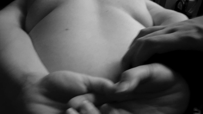 mariaespino: 我喜欢我的主人玩弄这些刷子