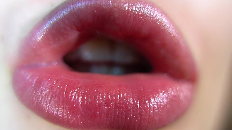 Rarible Diamond: Lips Over You Custom