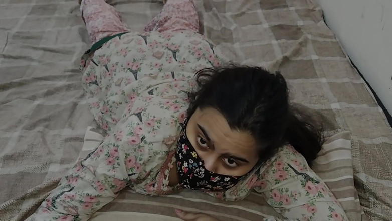 Sairaxsaim: Sąsiad Ka Lun Buhat Chota Hai nie jestem zadowolony