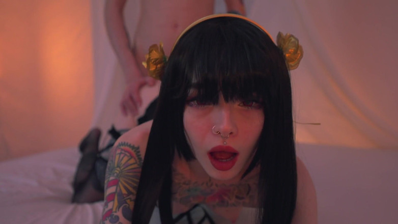 Karneli Bandi: Por favor, me fode tão bem seu cosplay de falsificação